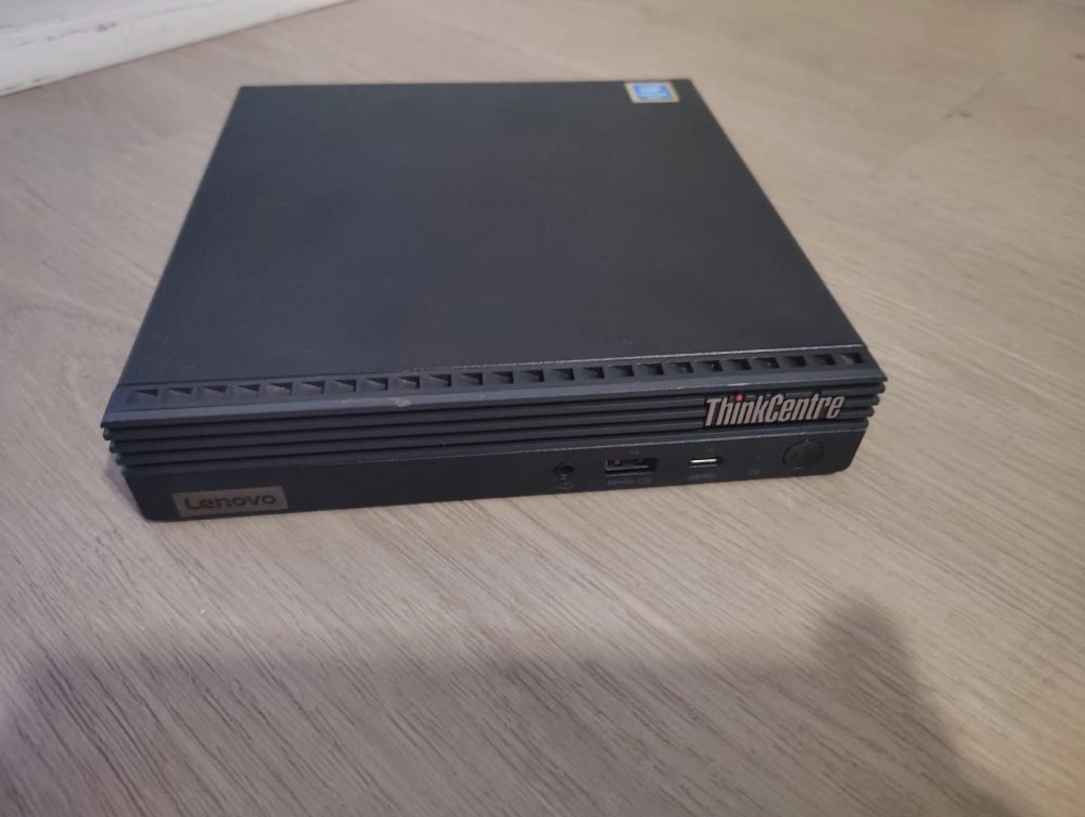 Lenovo ThinkCentre M70q Gen 2