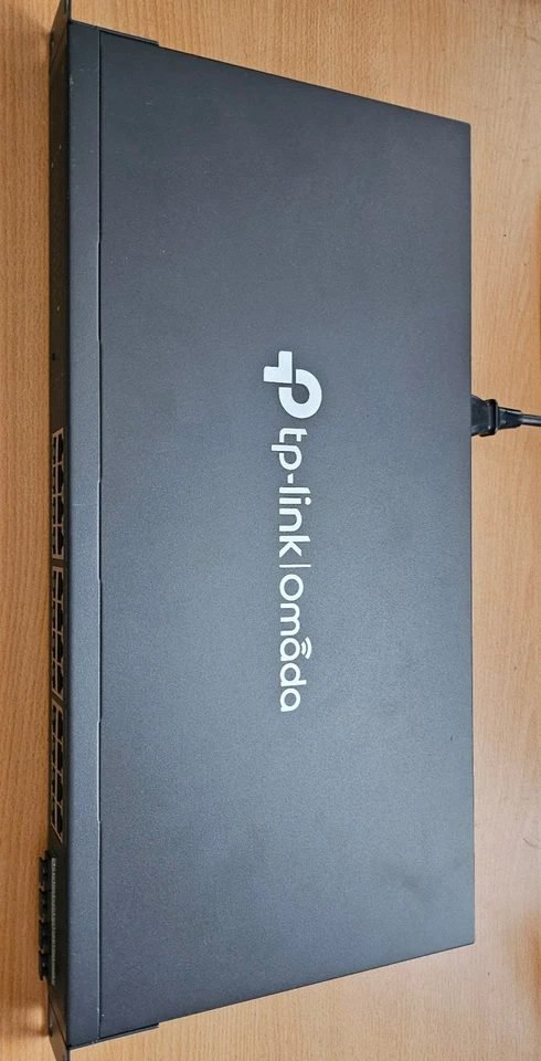 TP-Link TL-SG2428P V5.6 24-Port Gigabit PoE+ Omada Smart Switch thumbnail